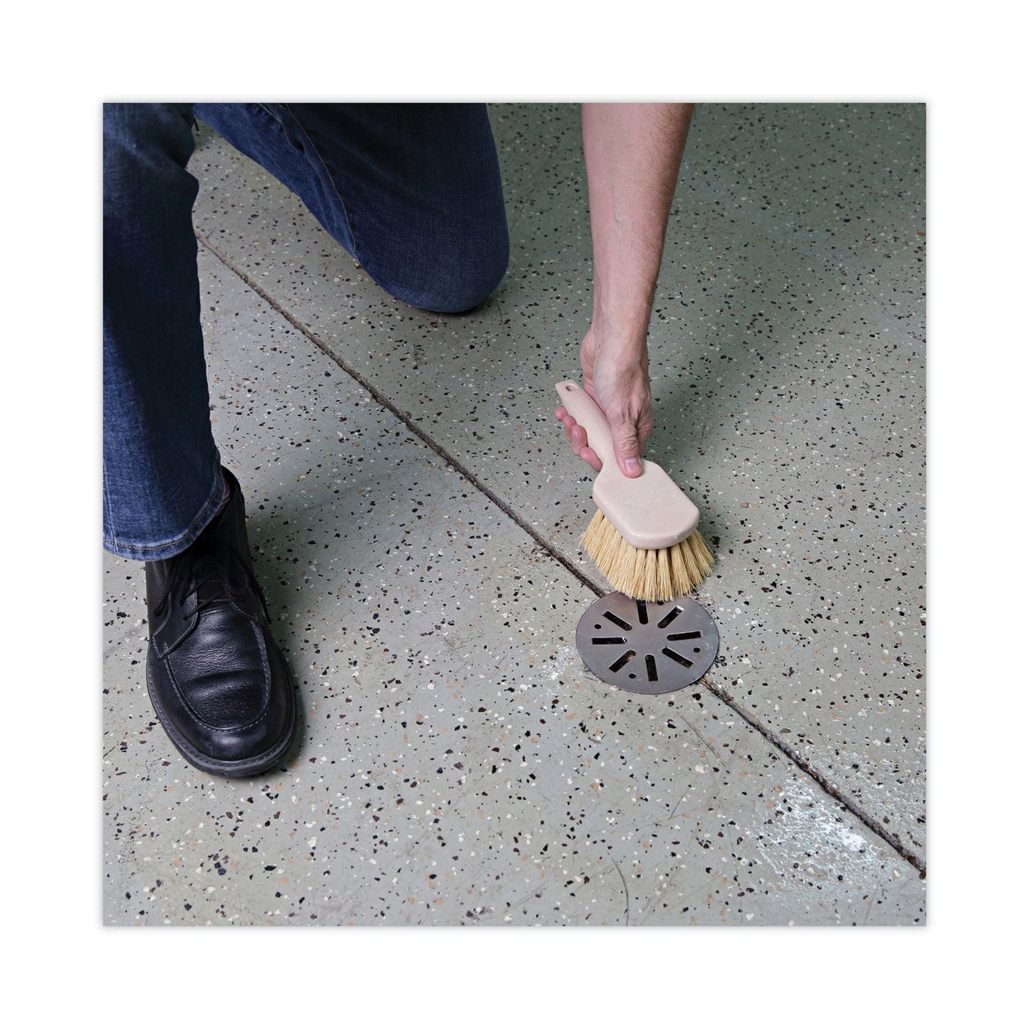 Utility Brush, Cream Tampico Bristles, 5.5" Brush, 3" Tan Plastic Handle - OrderMe