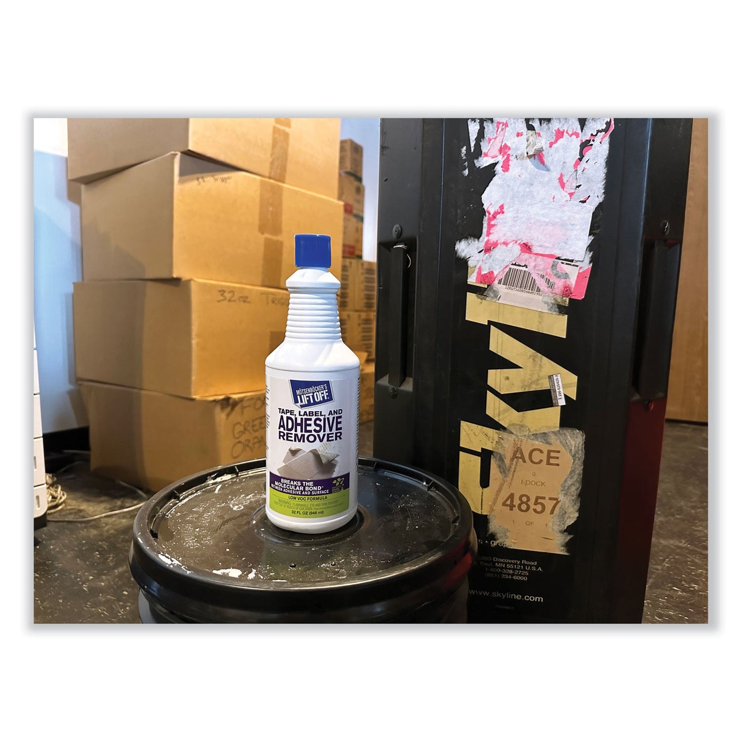 Tape, Label and Adhesive Remover, 32oz, Pour Bottle, 6/Carton - OrderMe