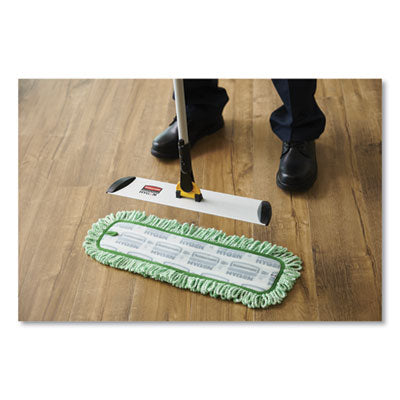 RUBBERMAID COMMERCIAL PROD. Dust Pad with Fringe, Microfiber, 18" Long, Green, 6/Carton - OrdermeInc