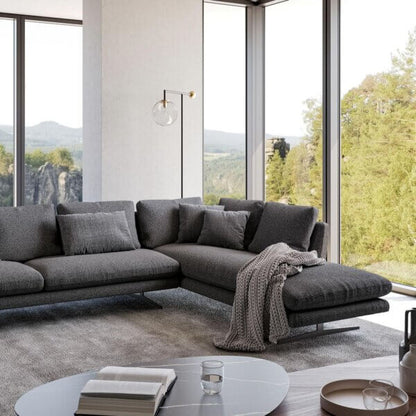 Lars Sectional